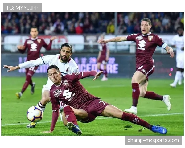 都灵队新赛季阵容调整引关注,战术革新期待新篇章 都灵队新赛季阵容调整引关注,战术革新期待新篇章