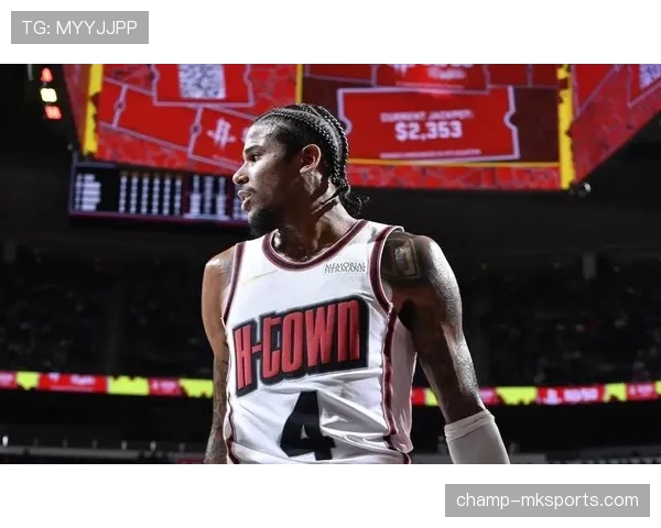 凯德坎宁安挡拆效率提升显著，推动球队进攻多样化